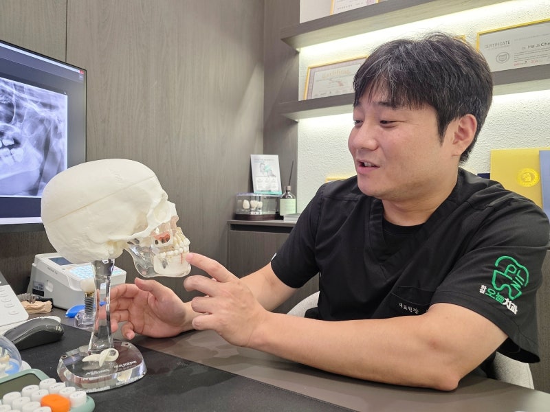 임플란트 잇몸 염증, 괜찮아질까요? 방치하면 안 되는 이유 14 임플란트 잇몸 염증, 괜찮아질까요? 방치하면 안 되는 이유 관련 사진 13
